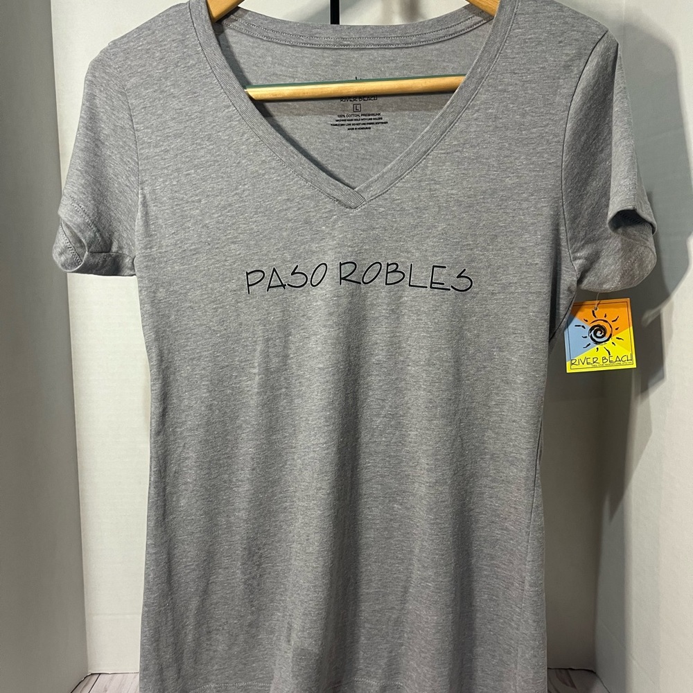 NWT River Beach Paso Robles T-Shirt